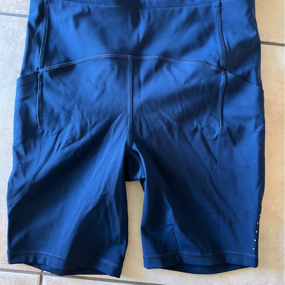 Lululemon Fast and Free